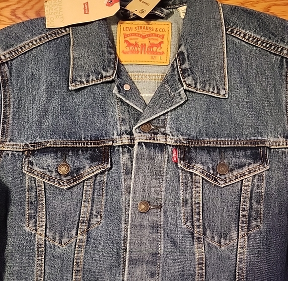 Miller High Life x Levi's Denim Trucker Jacket (new with tags) - Picture 12 of 12